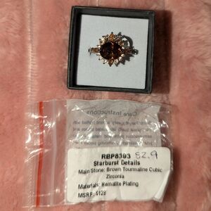 Ring Bomb Party Ring - Starburst Details - Size 9 - BRAND NEW